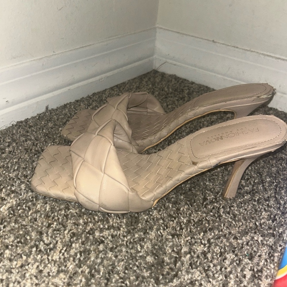 Fashion Nova heels